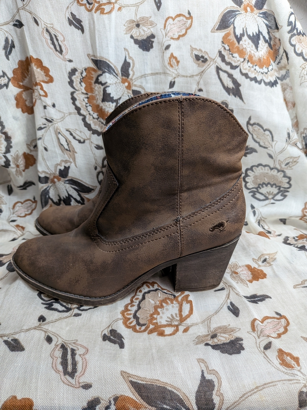 Rocket Dog Brown Faux-Suede Western Heeled Ankle Boots